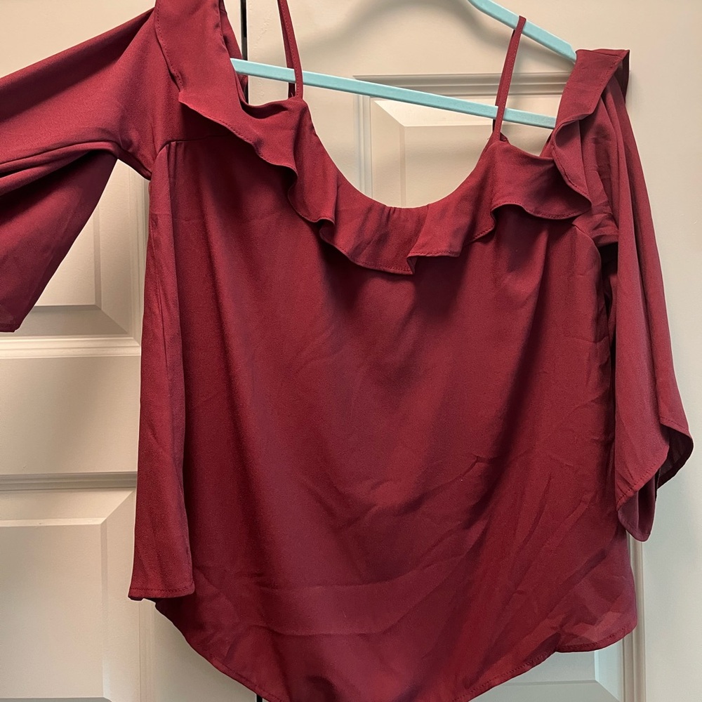 Women's Burgundy Ruffle Top - Picture 3 of 6